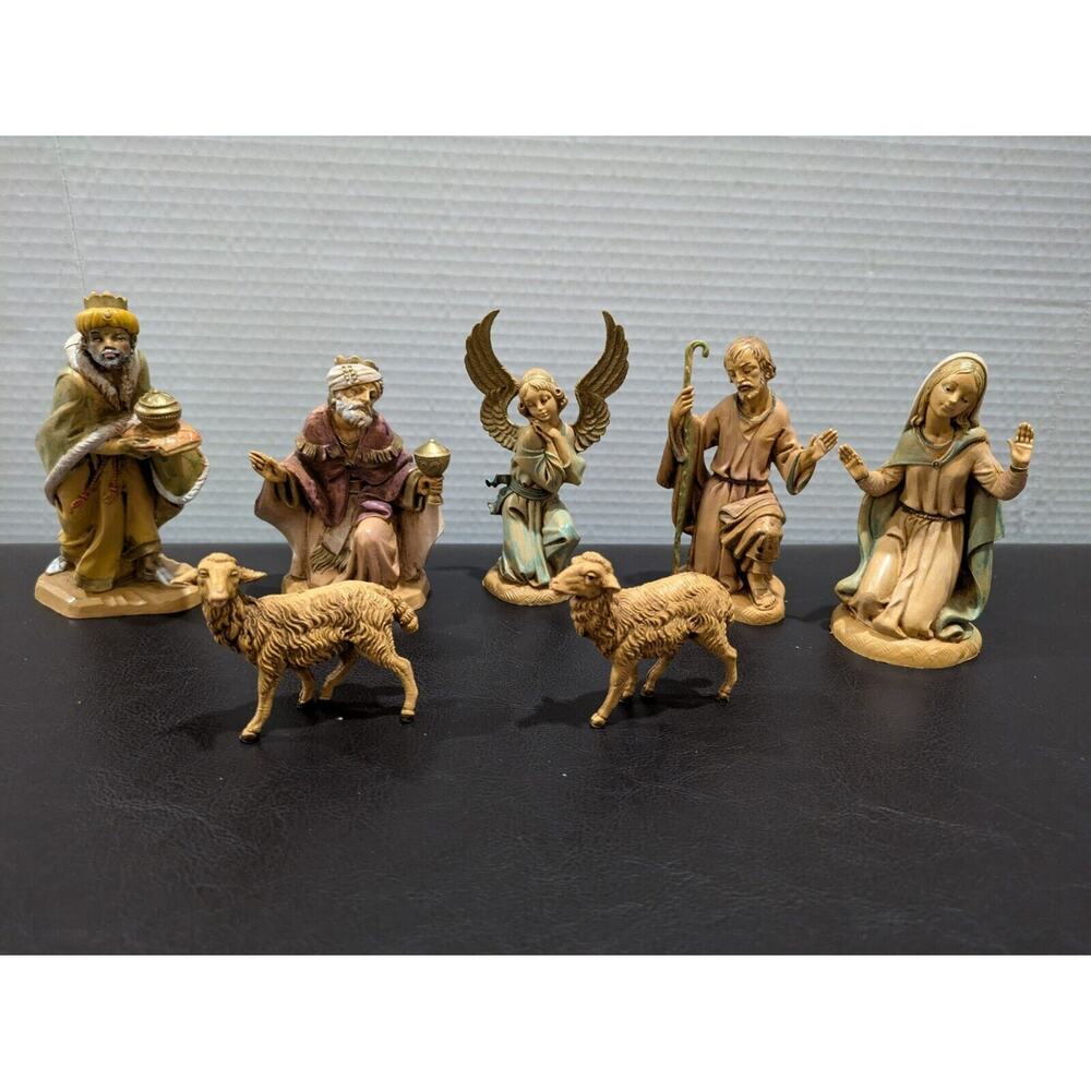 Nativity Fontanini Nativity Set 7 Depose Italy Read